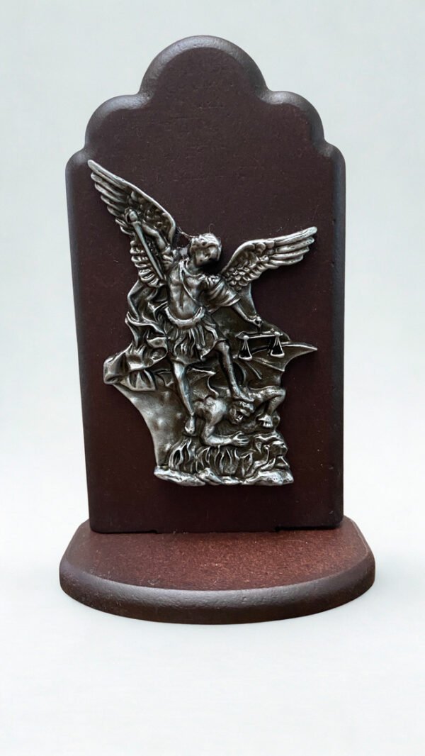 3ED2B223-4452-4F93-AE67-D4599F996CC2_1_105_c Retablo San Miguel 10cm