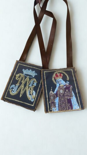 C1EB4C96-EEC1-4BB3-8E7D-96D18096171B_1_105_c Escapulario Virgen del Carmen